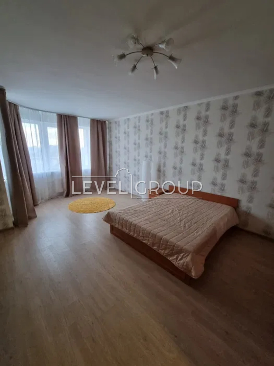 ������ �������� 1-������� �������� 65 �² | ���. ������, 8� ���� 1