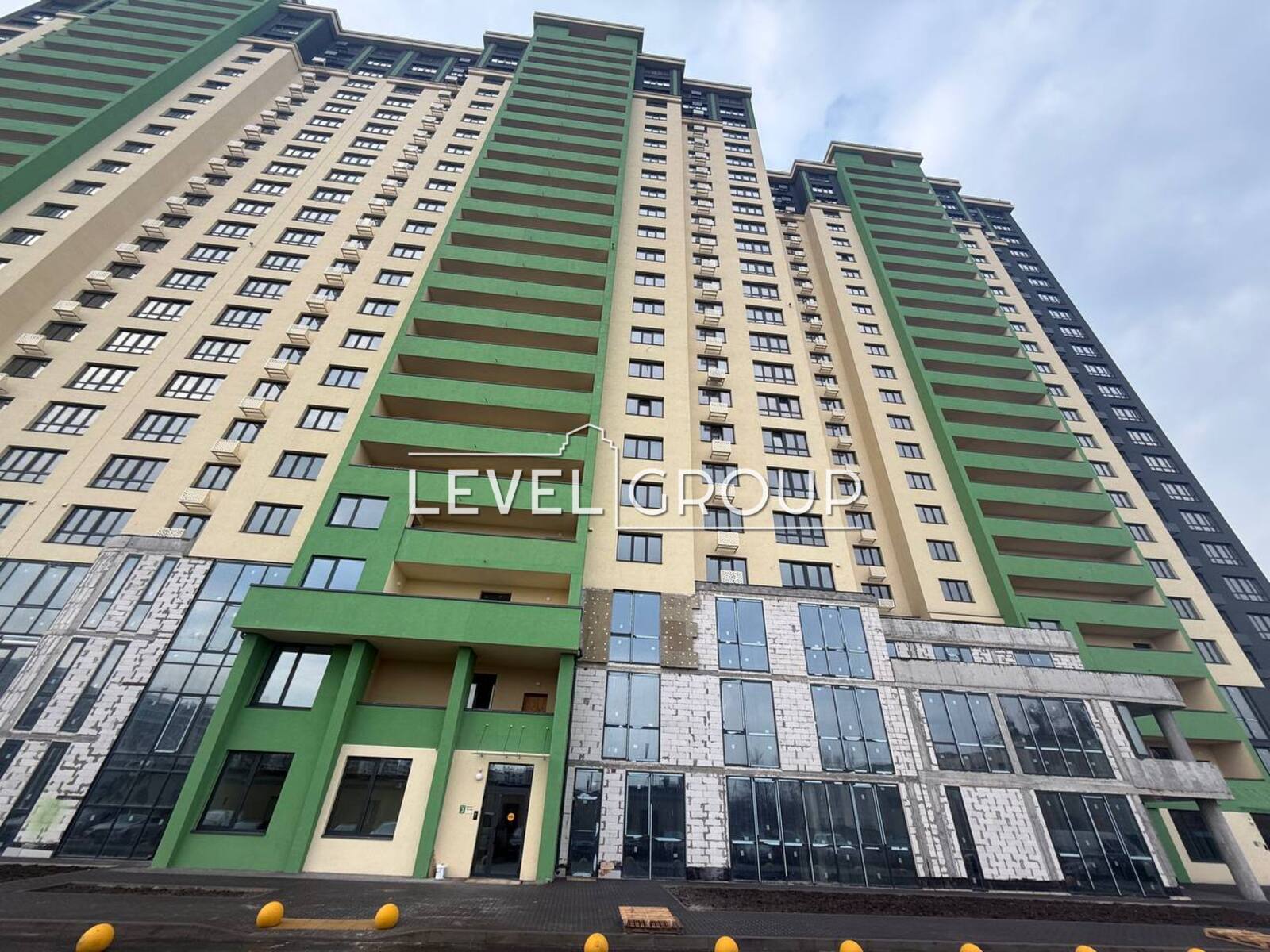 ����������� �������� 3-������� �������� � ��������� ��������� �������� �����-����� Liko Grad Perfect Town. ���� 1