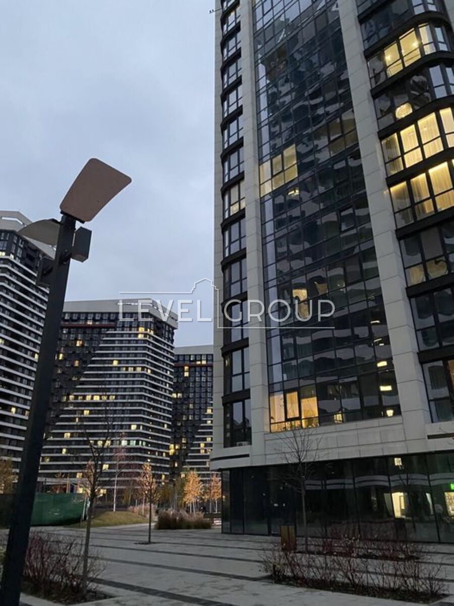 ������ 2� �������� 75�2 � �� 'GREAT', ����� �.�������� ���� 1