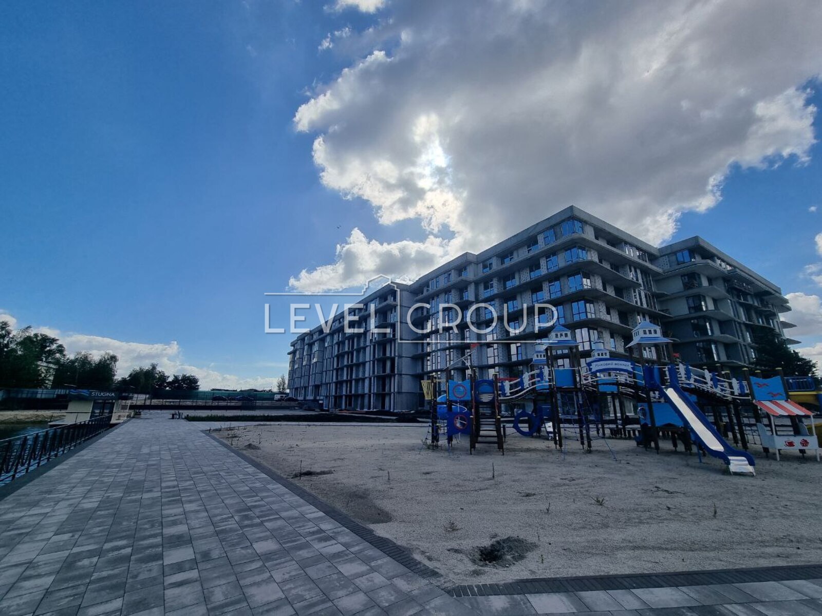  1    Stugna Residence,  .,   1