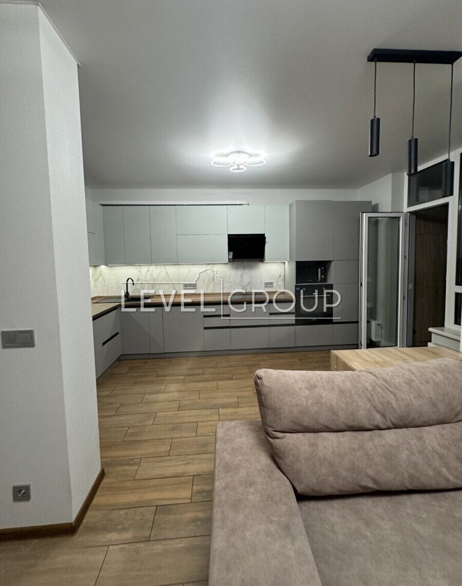 ����������� �� ������� 3 � �������� � ��������� ��������� �������� � ���� ��������������� �� ����� � �����. ���� 1