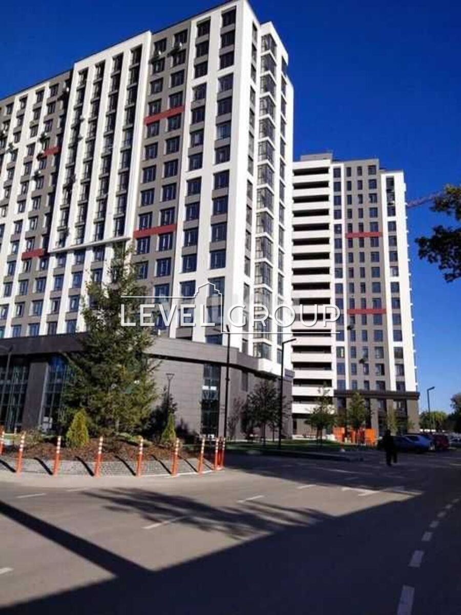 Продається квартира Київ, Любомира Гузара просп. (Космонавта Комарова), 15в фото 1 Продається квартира Київ, Любомира Гузара просп. (Космонавта Комарова), 15в фото 1