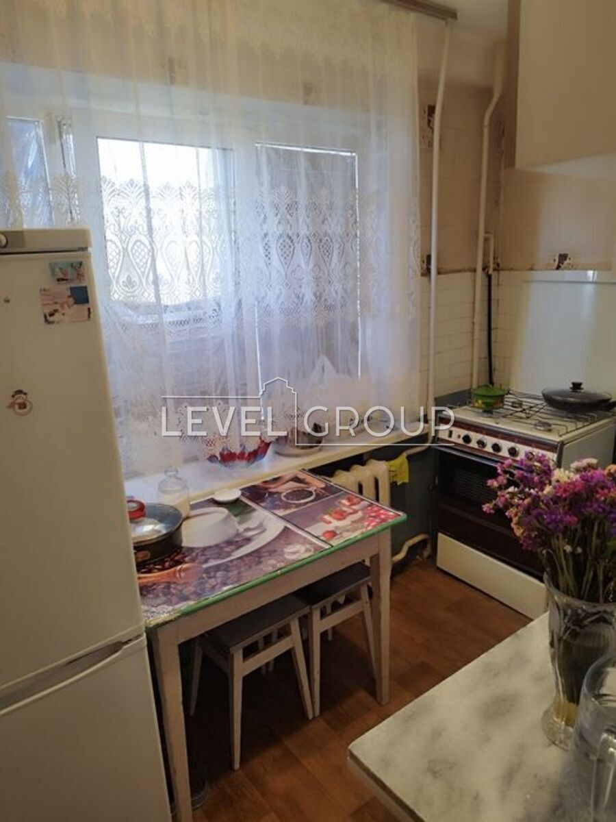 ����������� �� ������� ������� 2-������� �������� � ��� �� �������� ��������������� 25. ���� 1