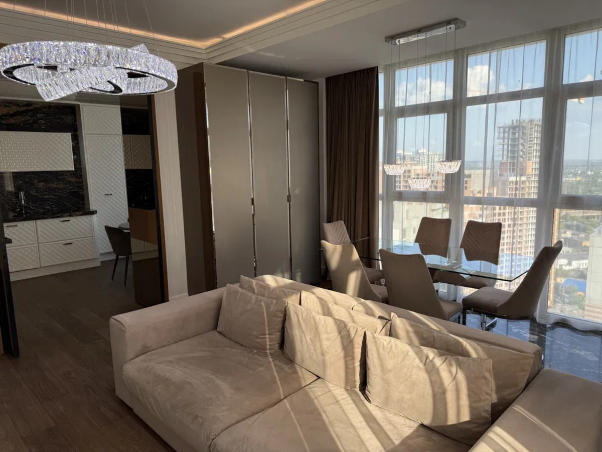 Продаж 2-к квартири в Новопечерських Липках фото 1 Продаж 2-к квартири в Новопечерських Липках фото 1
