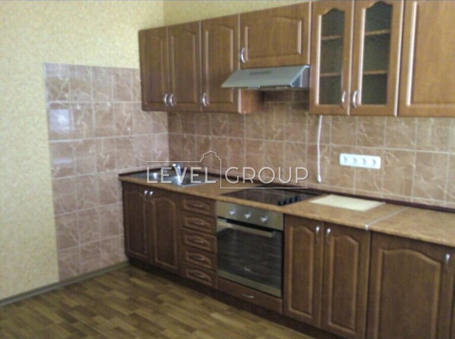 �������� 3-������� �������� ��� ����� ���. �������� ��������, 18/30 ���� 1