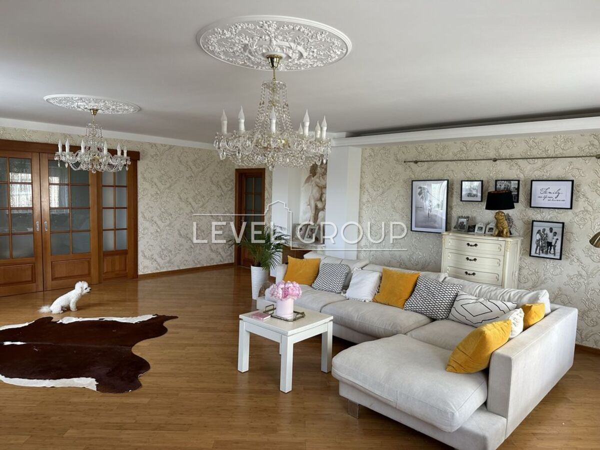Продаж 4-кімнатної квартири по пр. Володимира Івасюка (Героїв Сталінграда) фото 1 Продаж 4-кімнатної квартири по пр. Володимира Івасюка (Героїв Сталінграда) фото 1