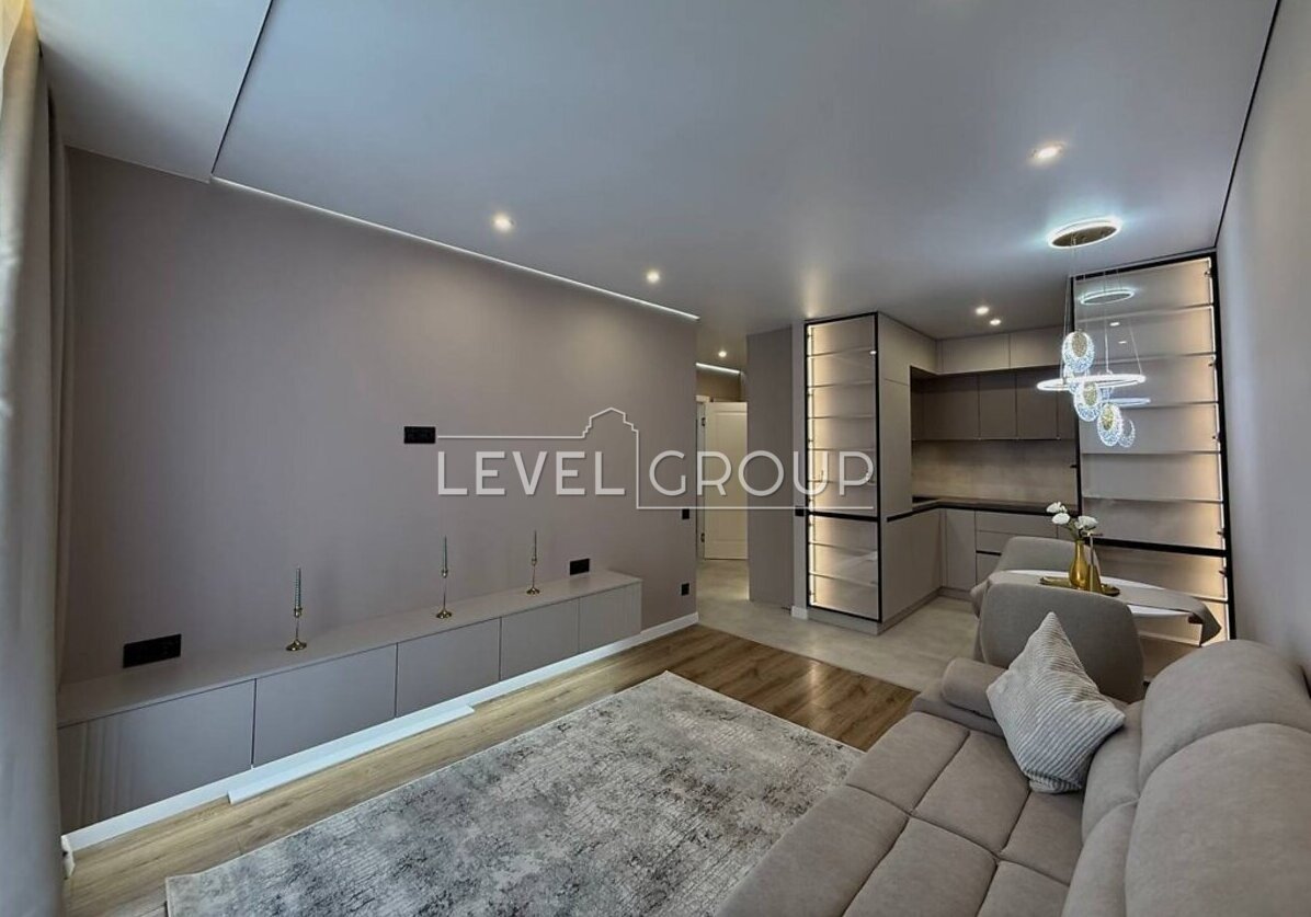 ����������� �� ������ �������� 1-������� �������� (42 �) � �� ����� ������ ���� 1