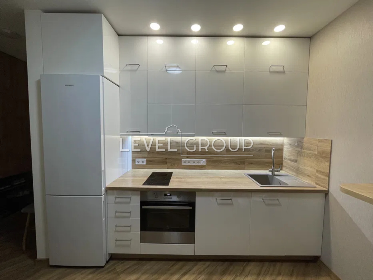 ������ 1-������� �������� 40 �2, �� ��������� 1�, 1 �� �� �����. ���� 1