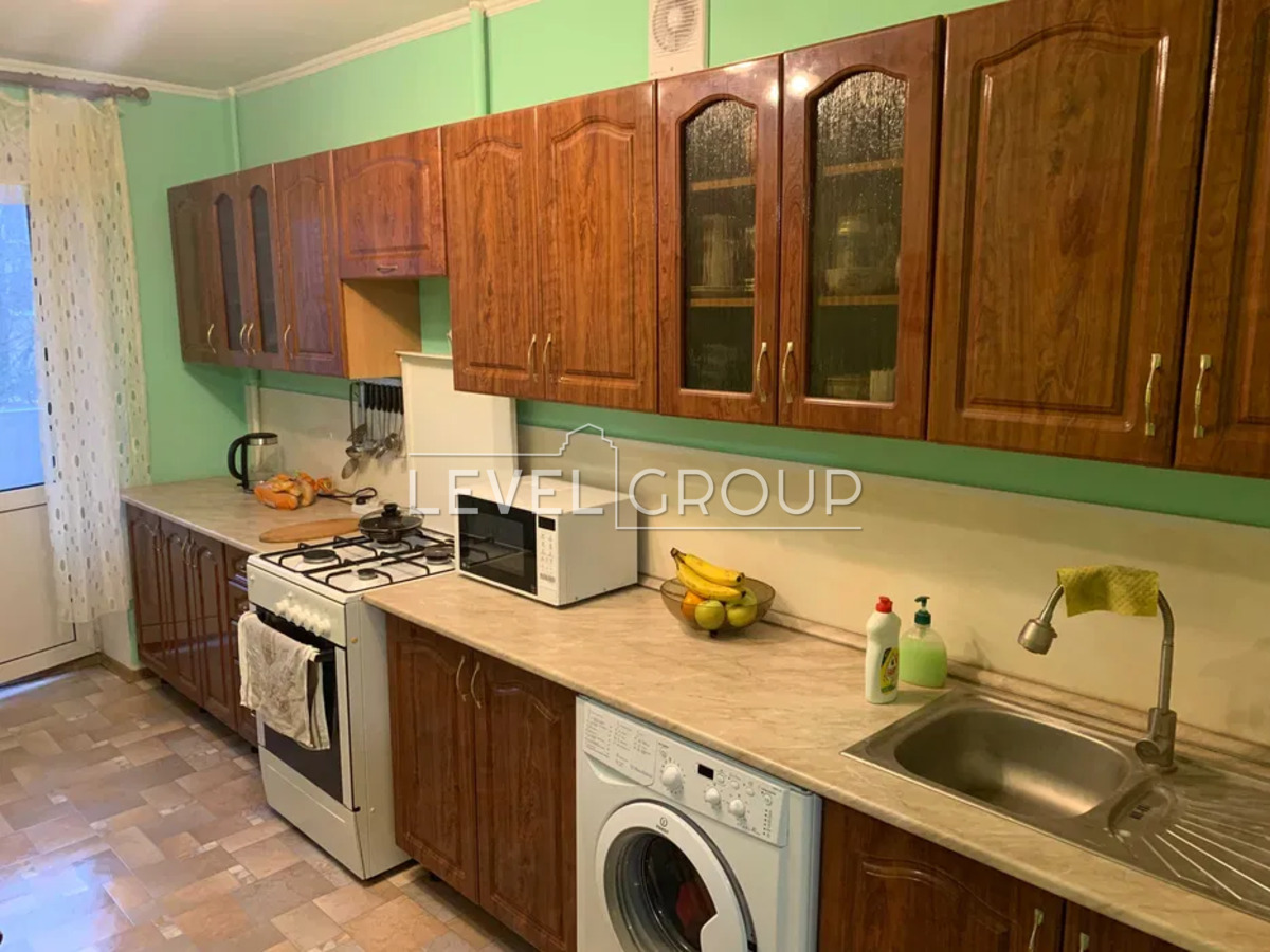 ������ �������� � ���, ��������� ����, 18 ���� 1