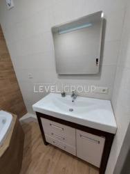 ��������� 3 ������� ��������, �� �������� ������� ���� 8