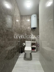  3-  (72 ²)   ' ѳ'  , 19  8