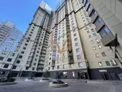  2 -    Novopechersky Lipki  14