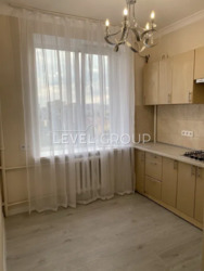 Продаж 2 кімнатної квартири з капітальним ремонтом, Лобановського 57. Солом'янський район. фото 5 Продаж 2 кімнатної квартири з капітальним ремонтом, Лобановського 57. Солом'янський район. фото 5