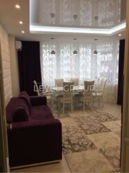 Продаж 4-кімнатної квартири по вул. Драгоманова 4а фото 2 Продаж 4-кімнатної квартири по вул. Драгоманова 4а фото 2