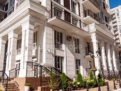 Продаж 2-кімнатної квартири в ЖК Нова Англія фото 3 Продаж 2-кімнатної квартири в ЖК Нова Англія фото 3