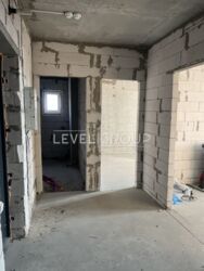 ��������� 2‑������� �������� 67 �² �� 5‑�� ������ �� �г��� ̳���. ���� 9