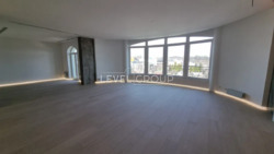   (2932)   Renaissance Residence (.. 4)  1