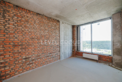 %  Edelweiss House 1 56,102  72    13