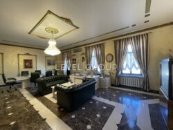 VIP-: 200²   .  4.     .  3