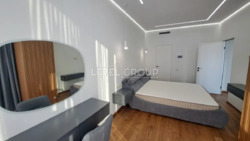   2 .    Taryan Towers  6