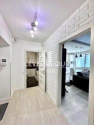 ������ �������� ��������� �������� � ������ �������� �������� �� ������� �� 9 � 10 ������ � ������� ������, ���������� �-�, �. ���������� ��������� �� ���. �������� 5-� (����� �����������) ���� 9