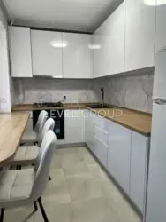 ������ 3-������� �������� �� ���. �������-�������� ���� 10