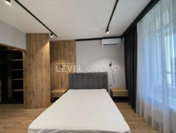 ������ 2� � �� Svitlo Park �������� ����� 3 ���� 2