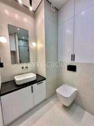  2       Manhattan City ( ѳ)  6