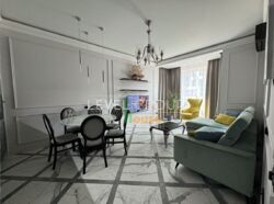 ������ 1� ������, �������, ������ �������� � �� Chelsea Tower, ��������� ���� 4