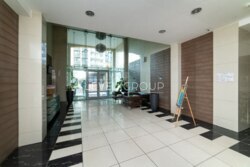 , 쳿, . (40- ), 58, 250 000$  15