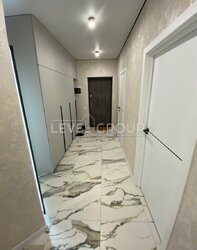 ������ 3� �������� 92.5 ��. � �� ���. ����� ����������� 10� ���� 9