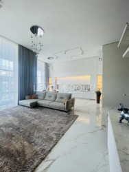     RiverStone  5