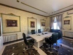 VIP-: 200²   .  4.     .  8