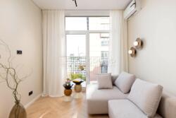  1       (. , . 11)  17