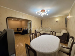 ������ 4 ��. ��������, 107,3 �2, ���. �����������, 13� + ����� ���� 2