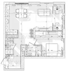   2-    Seven  .   18  г  River Mall   16