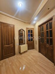 ������ 3-� �������� 69�2 �����! ������������ 15/5 ���� 14