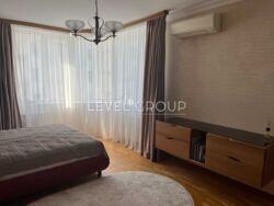 ������ 4 ������� �������� �� ��������� ���� 7