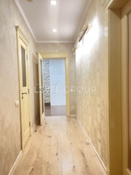 ������ 3� ������� �������� 113 �2 (�. ��������), �� ������. ���� 17