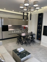 ������ 2� ��������, �� Royal Tower, ���. ��������������, 37� ���� 8