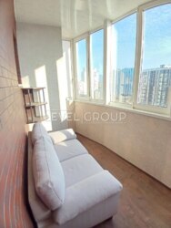 ������ ������������� 9 ��������� �������� ��������� 555� � ������� �� ��������� ���� 5