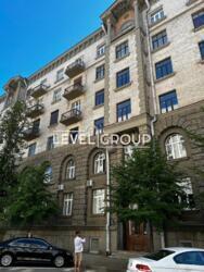 Продаж 2-к елітна квартира в урядовому кварталі Банкова Липки фото 1 Продаж 2-к елітна квартира в урядовому кварталі Банкова Липки фото 1