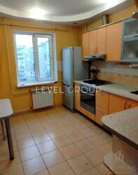 Продається затишна 3-кімнатна квартира в місті Київ, за адресою Харківське шосе, 168-Е. фото 1 Продається затишна 3-кімнатна квартира в місті Київ, за адресою Харківське шосе, 168-Е. фото 1