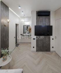  2-()       Crystal Park Tower  11