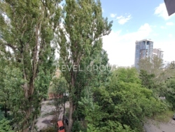 Продам 1-но кімнатну в тихому Печерську, вул. Маккейна 37-А, м. Звіринецька, м.Печерська-10хв. фото 8 Продам 1-но кімнатну в тихому Печерську, вул. Маккейна 37-А, м. Звіринецька, м.Печерська-10хв. фото 8