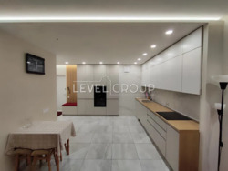 ����������� �� ������� ������� �� �������� 2-������� �������� � ��������� ������ �������, ������ �� 7-8 ������ ���� �� ����� ˳���������. ���� 1