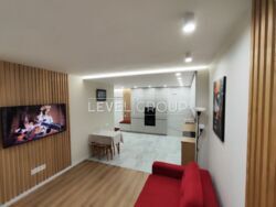 ����������� �� ������� ������� �� �������� 2-������� �������� � ��������� ������ �������, ������ �� 7-8 ������ ���� �� ����� ˳���������. ���� 2