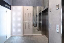  2  54 2  SKY AVENUE    13