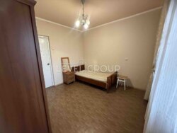 ������ 4� ������� ��������, ���.���������� 18� ����� ��������� ���������� �����. ���� 12