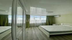   , ,   . (), 8, .   1